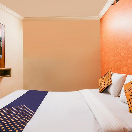 Hotel O Super Guest House Ahmedabad Luaran gambar