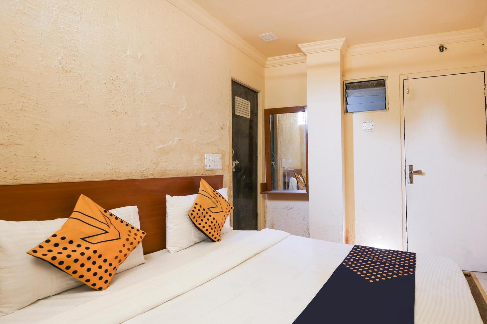 Hotel O Super Guest House Ahmedabad Luaran gambar