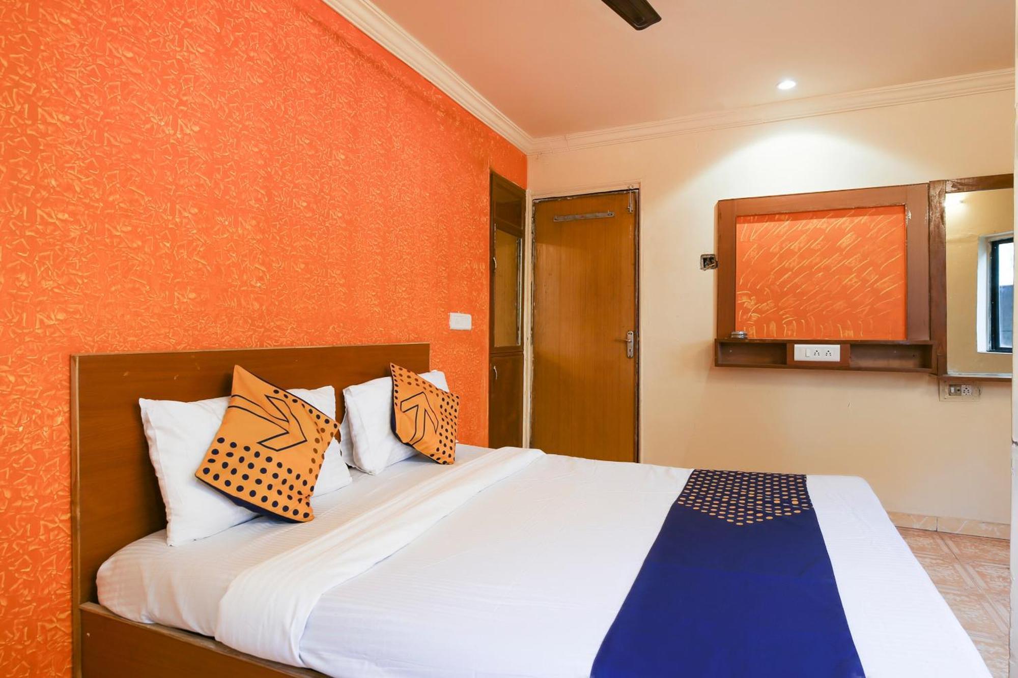 Hotel O Super Guest House Ahmedabad Luaran gambar