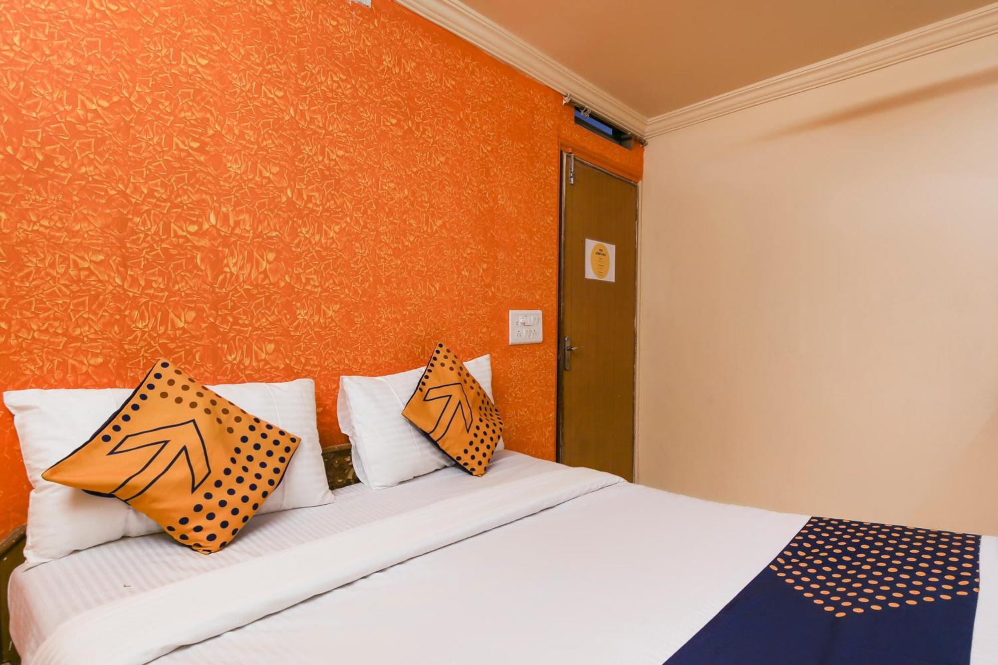 Hotel O Super Guest House Ahmedabad Luaran gambar