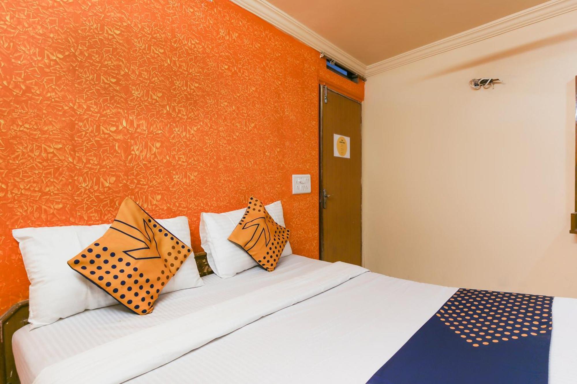 Hotel O Super Guest House Ahmedabad Luaran gambar